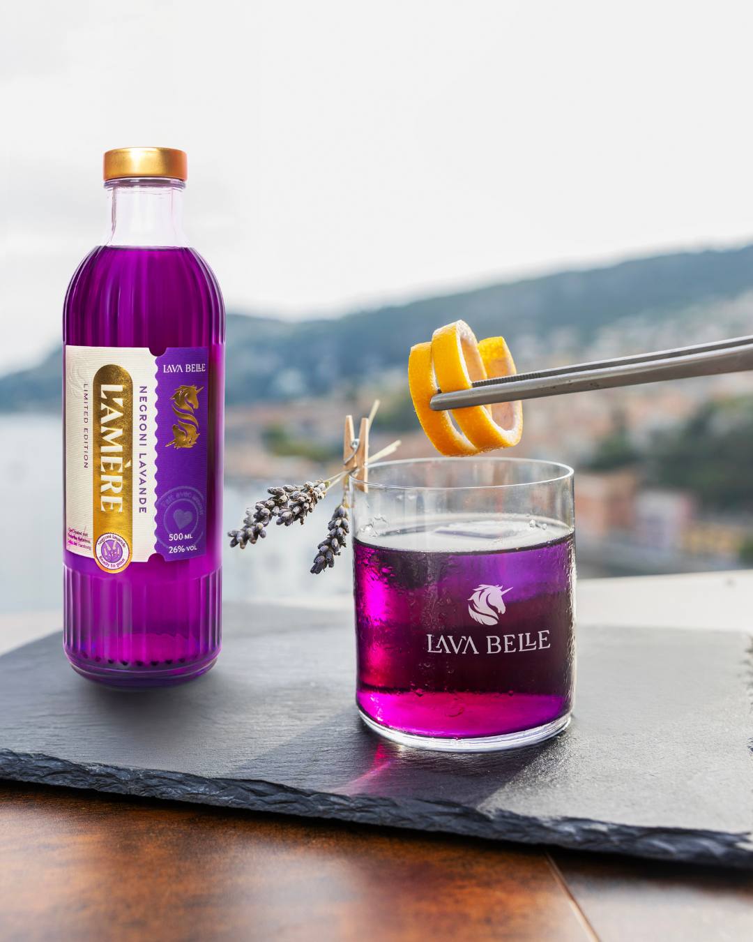 L’Amère – Purple Negroni by Lav’a Belle x Frederike Behrens